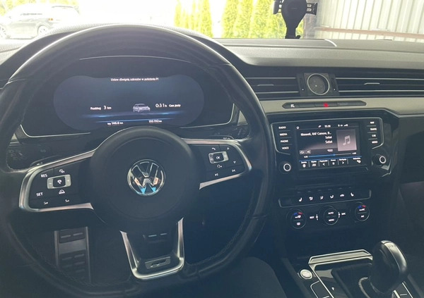 Volkswagen Passat cena 77000 przebieg: 195191, rok produkcji 2016 z Grodków małe 301